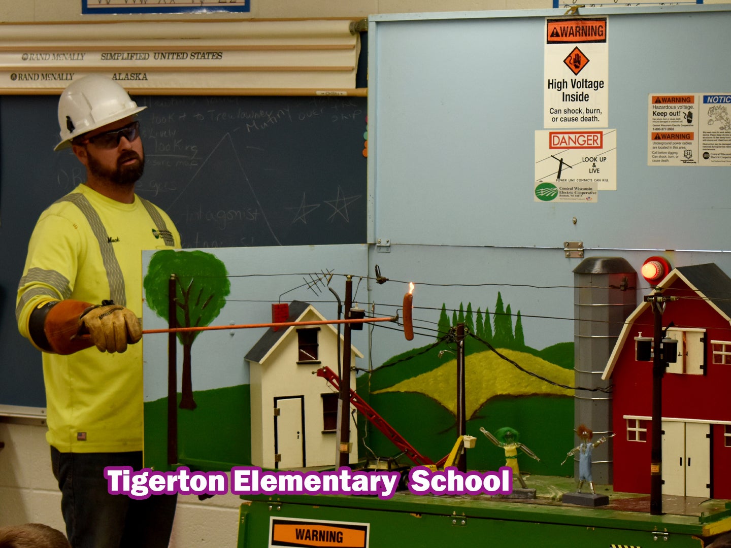 Tigerton Elementary School Demonstration
